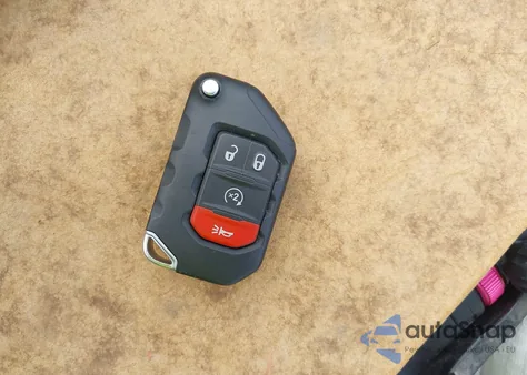 2025 Jeep Wrangler 4-Door Summit 4X4 z USA, uszkodzony, nr VIN 1C4PJXDN2SW521277